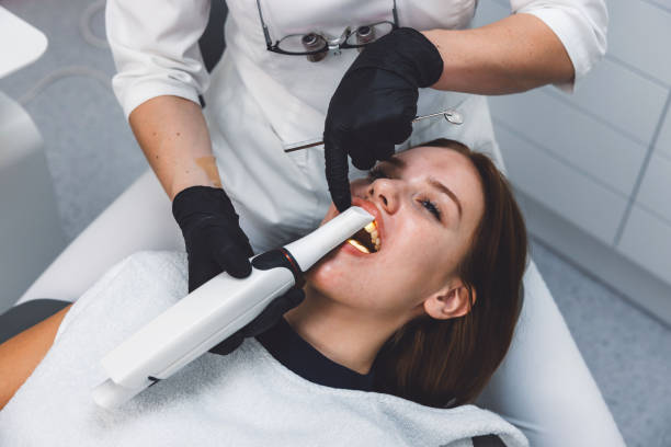 Best Cosmetic Emergency Dentistry in Roscoe, IL